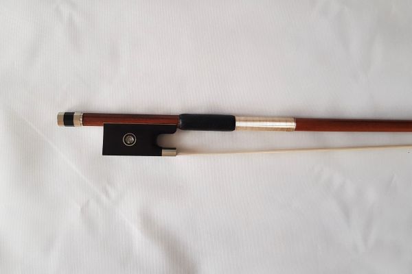 violin bow silver mounted