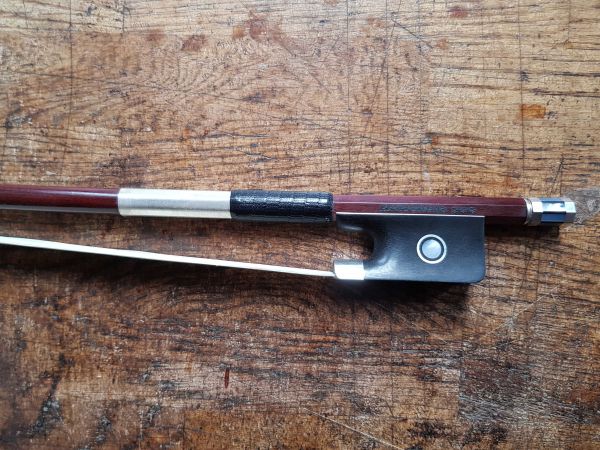 Violabow Bernd Doelling